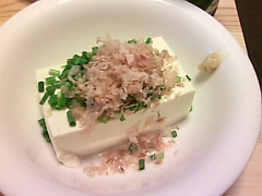 冷奴 冷奴。