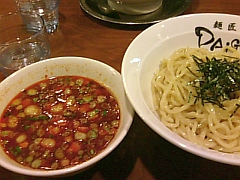 辛味つけめんです。 辛味つけめんです。